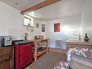 Photo 19- click for photo gallery